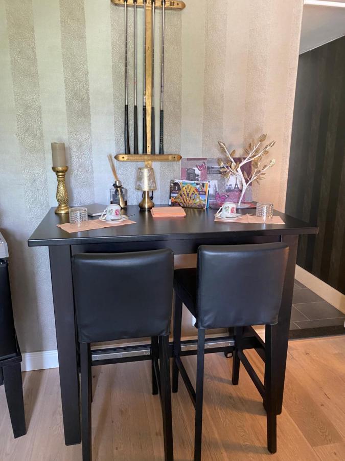 La Chambre Du Chateau De Bernalmont Λιέγη Εξωτερικό φωτογραφία