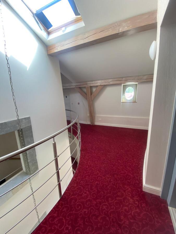 La Chambre Du Chateau De Bernalmont Λιέγη Εξωτερικό φωτογραφία