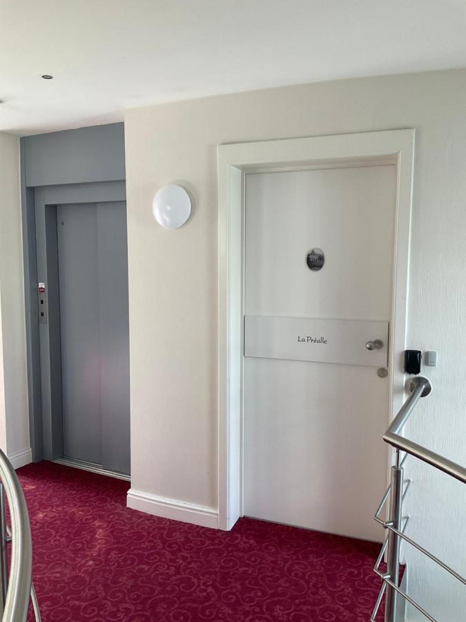 La Chambre Du Chateau De Bernalmont Λιέγη Εξωτερικό φωτογραφία